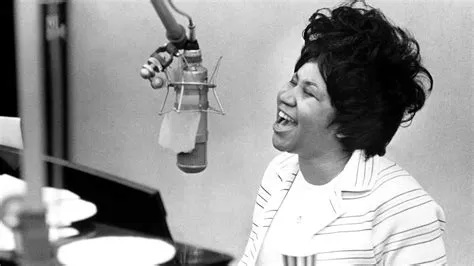  “Respect”  Aretha Franklin の力強いボーカルが魂を揺さぶる、女性解放 anthem